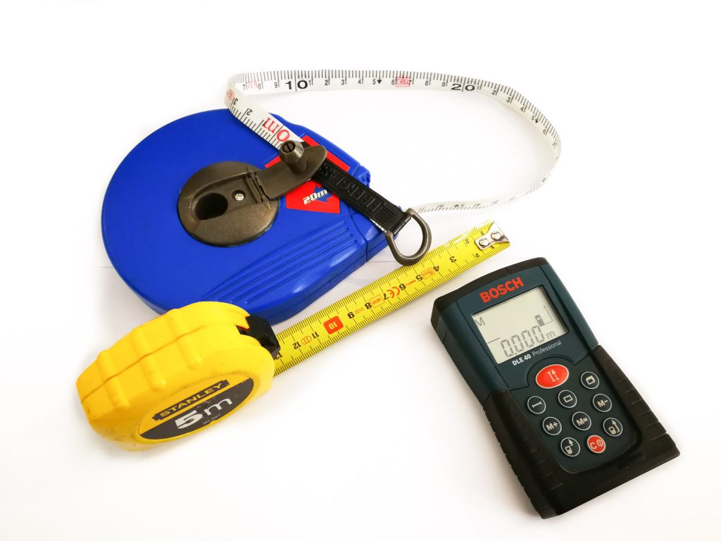 Miary dalmierz do prawidłowego wykorzystania inwentaryzacji budowlanej Profesjonalna inwentaryzacja budowlana – precyzyjna dokumentacja techniczna dla remontów, modernizacji i zarządzania nieruchomościami.